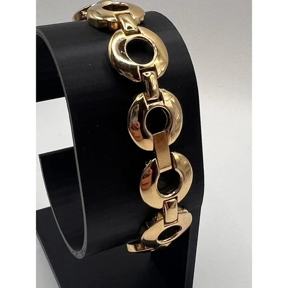 Gold Tone Circle Link Bracelet‎ With Light Yellow Cabochon Inlay 7.5” - Picture 3 of 8